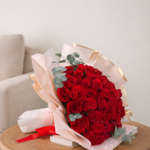 COLECCIÓN MUSAS & REINAS DEL AMOR ETERNO.- HELENA 50 ROSAS